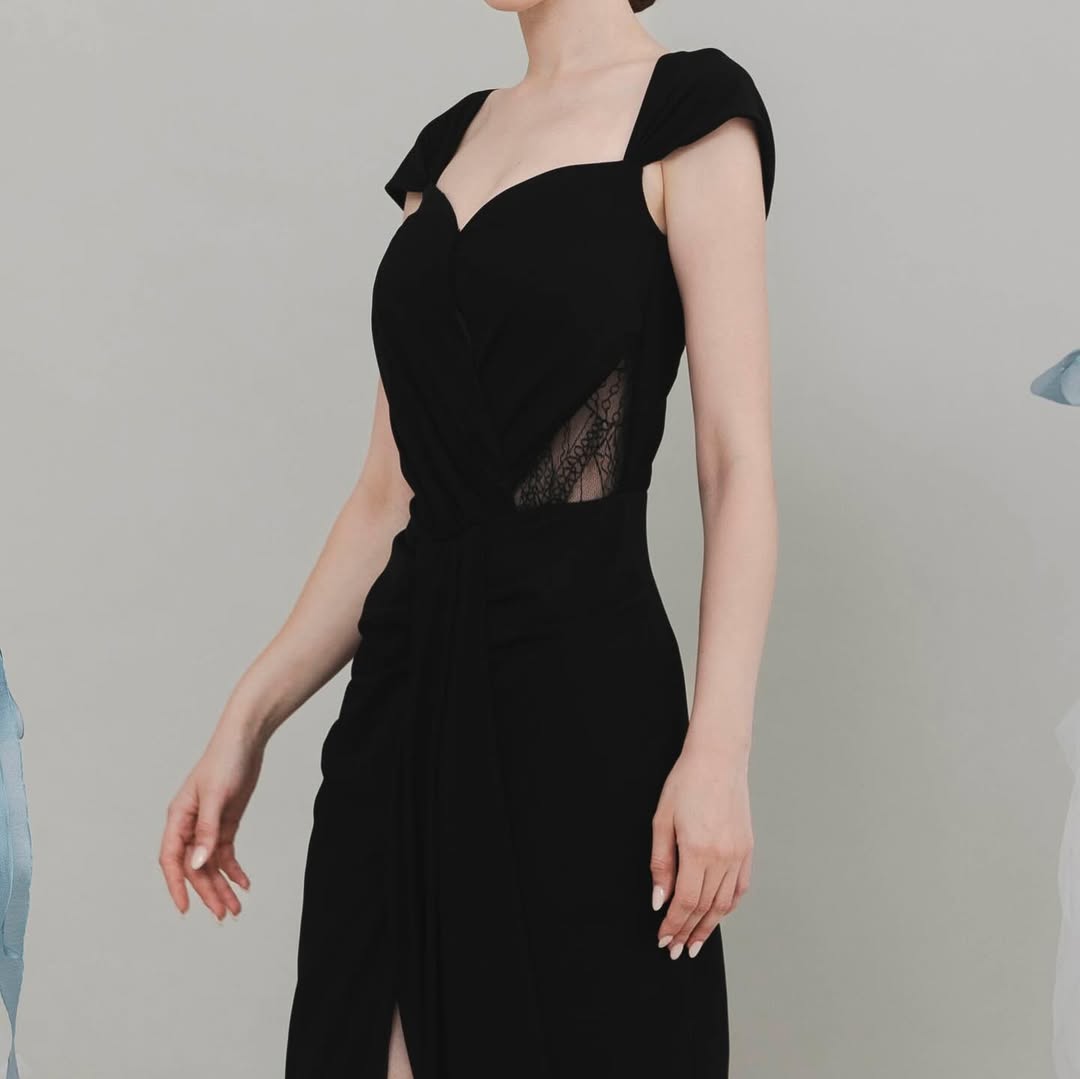 Arta Dress