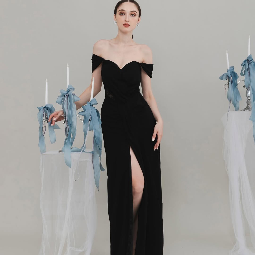 Arta Dress