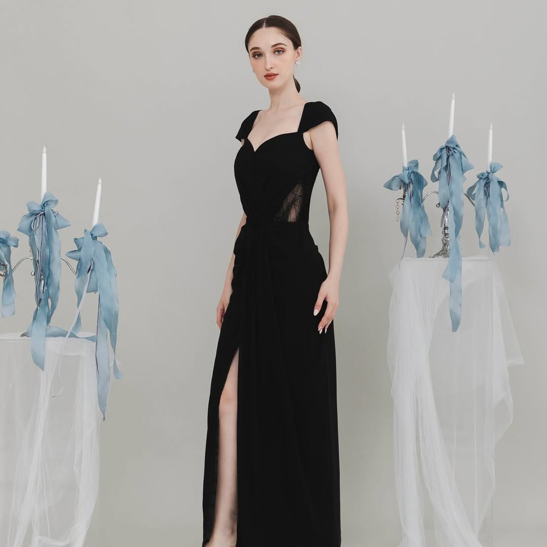 Arta Dress